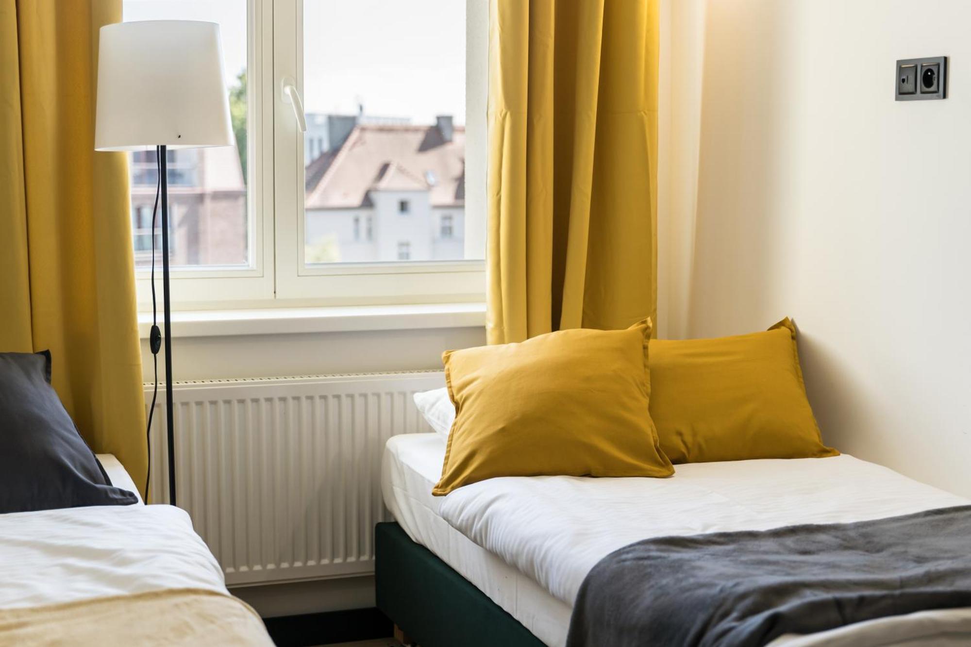 Tumski Apartments Free Parking Self Check-In 24H Poznan Bagian luar foto